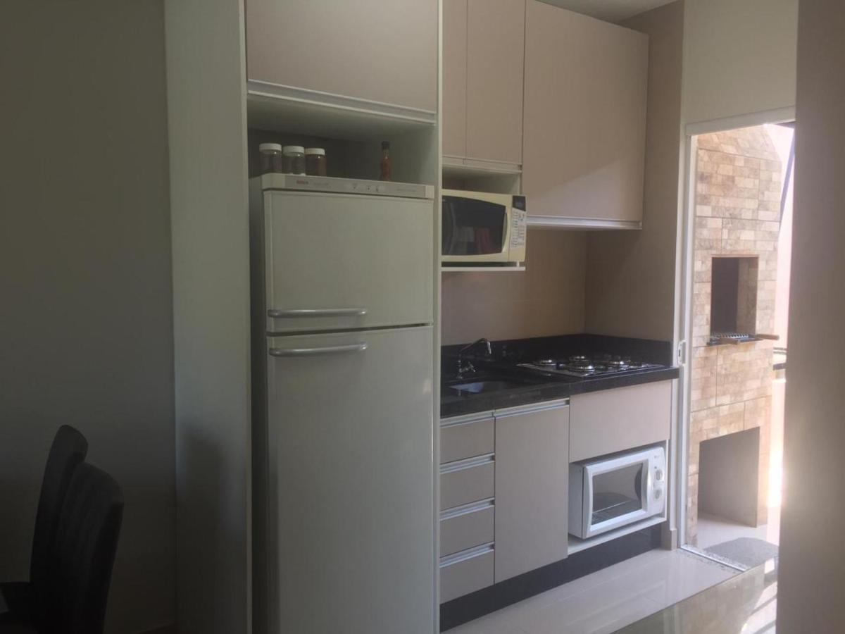Holiday home Casa Enseada Proximo Ao Mar E Comercios Com 2 Ar Split