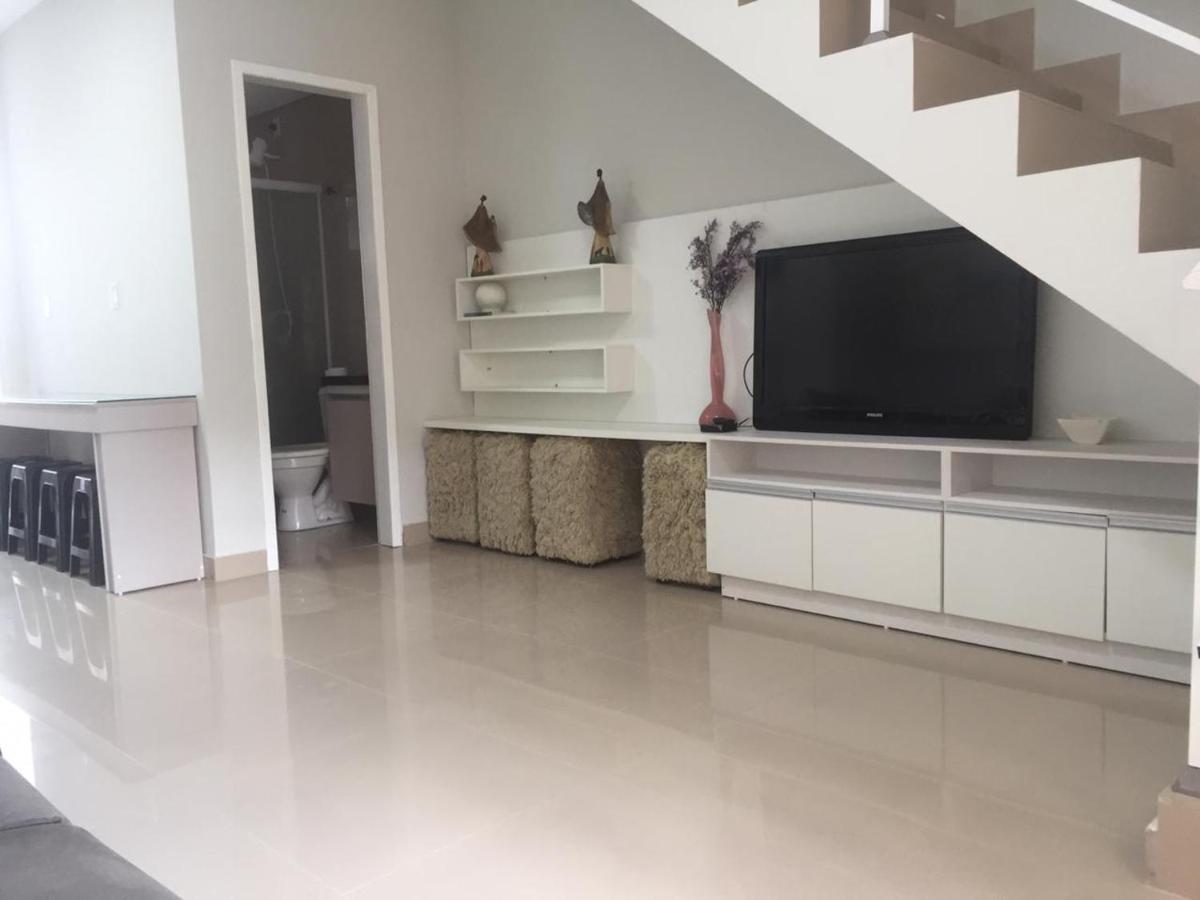 Casa Enseada Proximo Ao Mar E Comercios Com 2 Ar Split Holiday home Sao Francisco do Sul