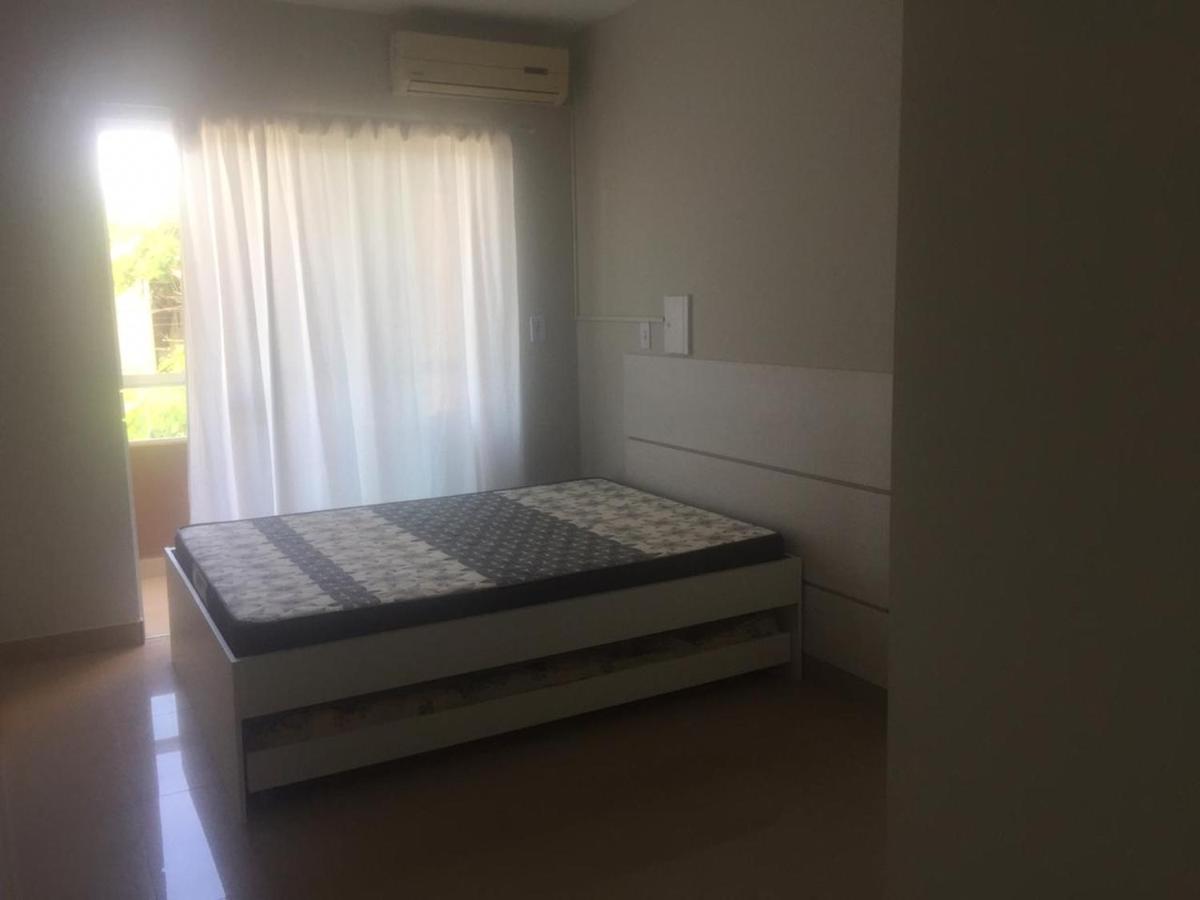 Casa Enseada Próximo Ao Mar E Comércios *